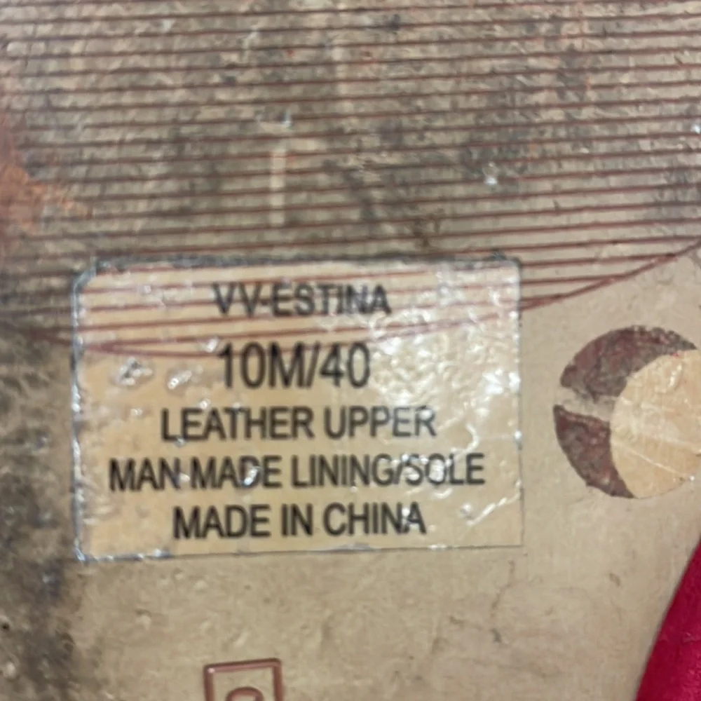 Vince Camuto flats - Picture 6 of 8